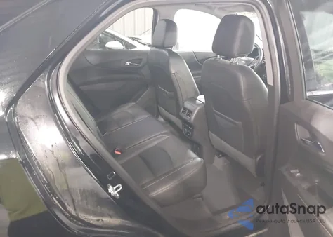 2018 Chevrolet Equinox Premier z USA, uszkodzony, nr VIN 2GNAXVEVXJ6162929